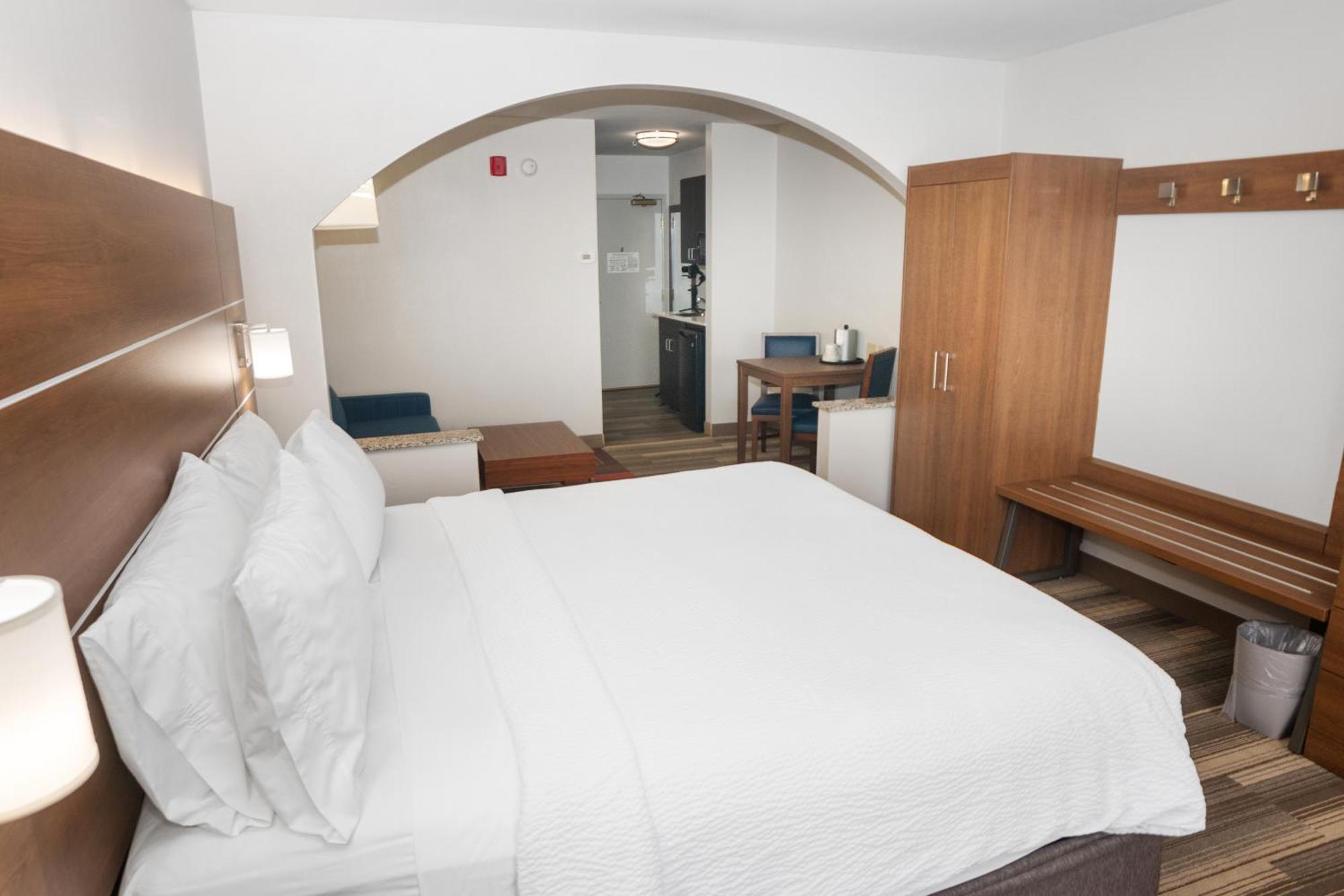 Holiday Inn Express And Suites Stroudsburg-Poconos By Ihg Экстерьер фото