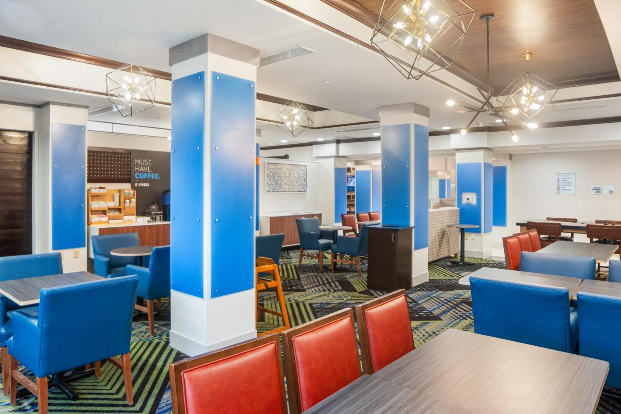 Holiday Inn Express And Suites Stroudsburg-Poconos By Ihg Экстерьер фото