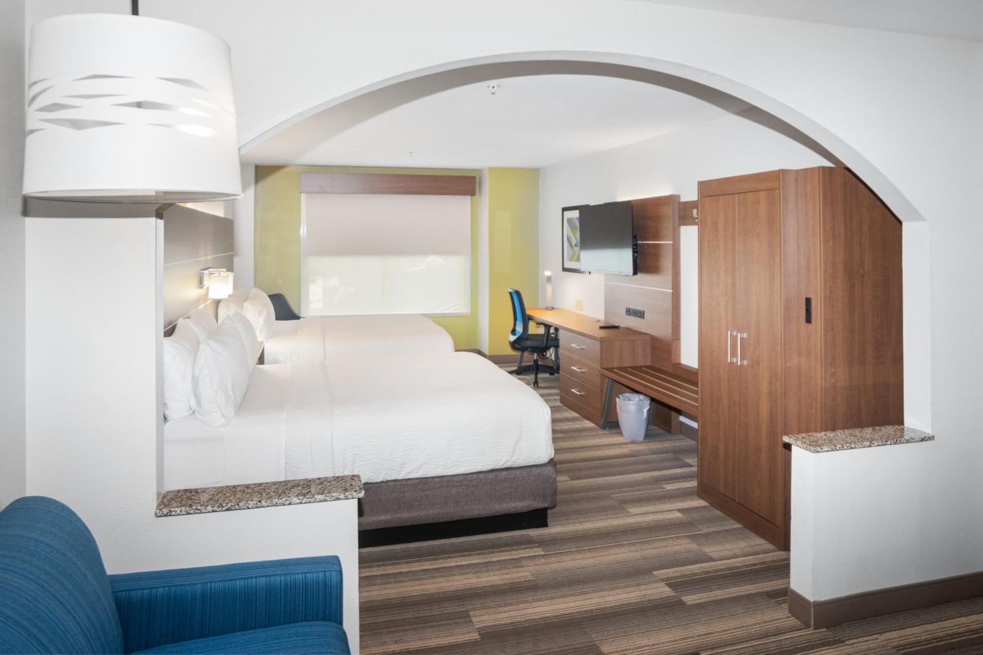 Holiday Inn Express And Suites Stroudsburg-Poconos By Ihg Экстерьер фото