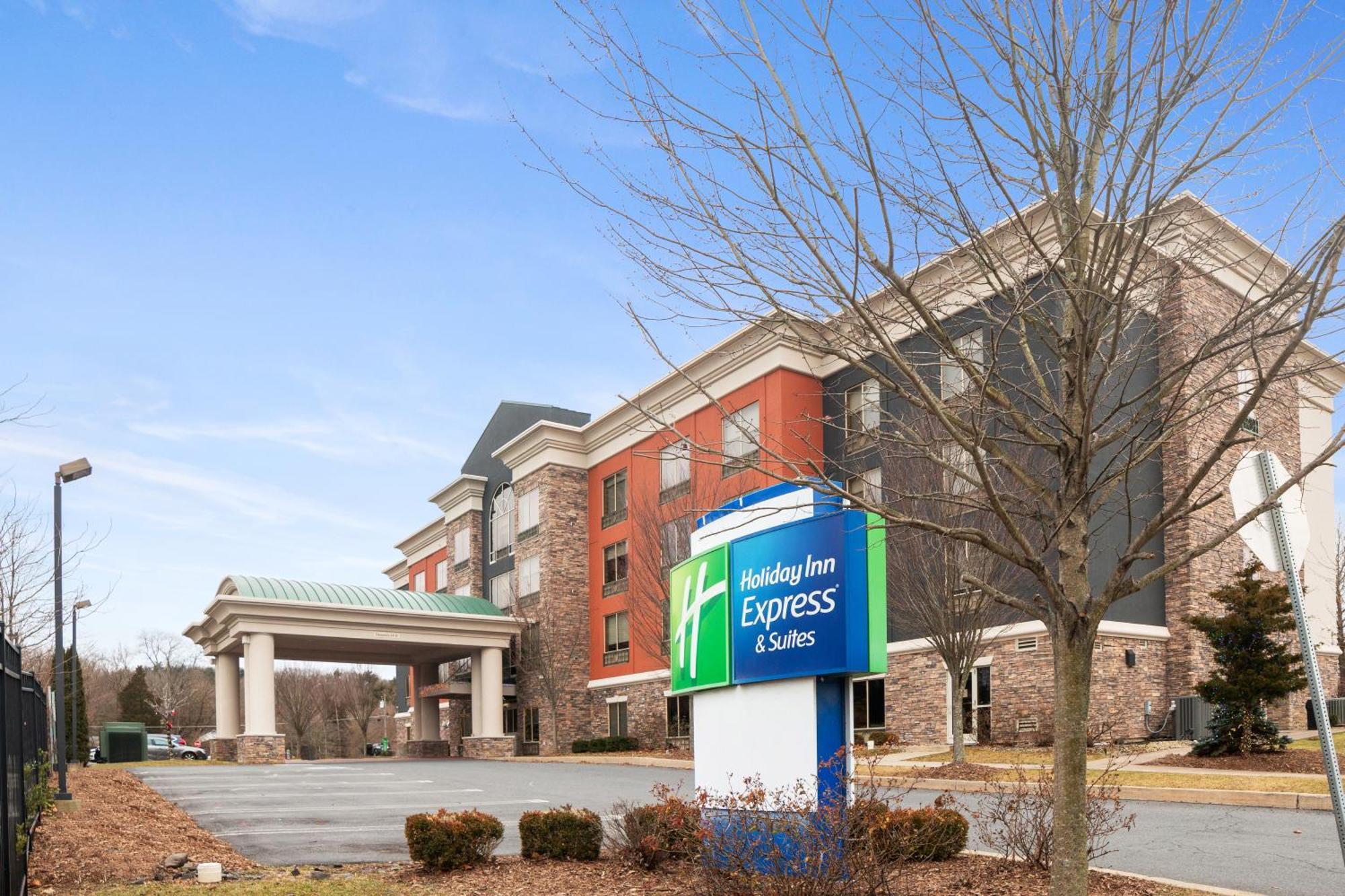 Holiday Inn Express And Suites Stroudsburg-Poconos By Ihg Экстерьер фото