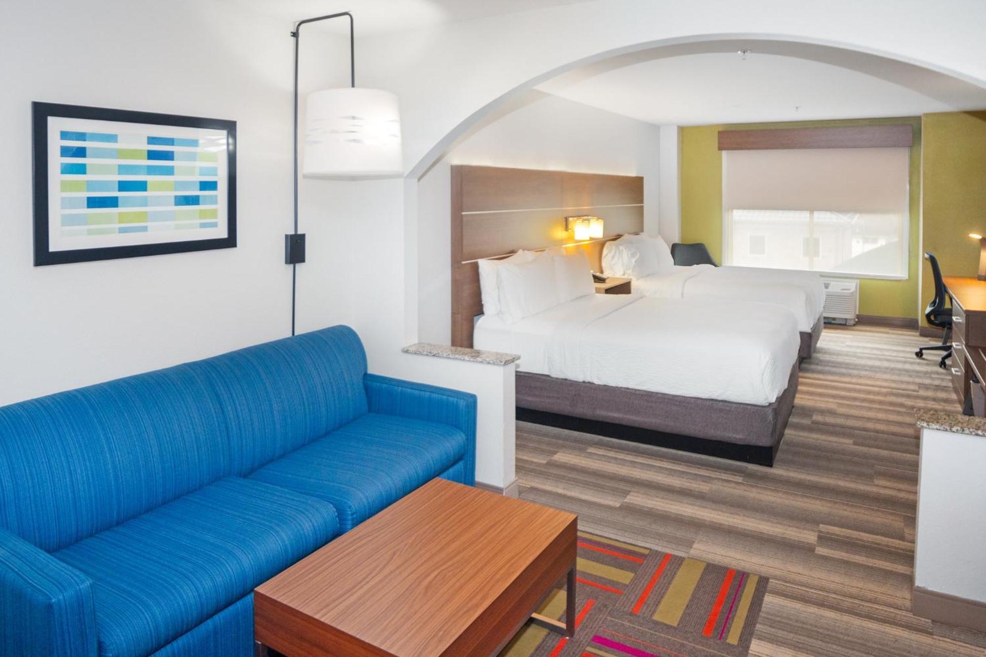Holiday Inn Express And Suites Stroudsburg-Poconos By Ihg Экстерьер фото