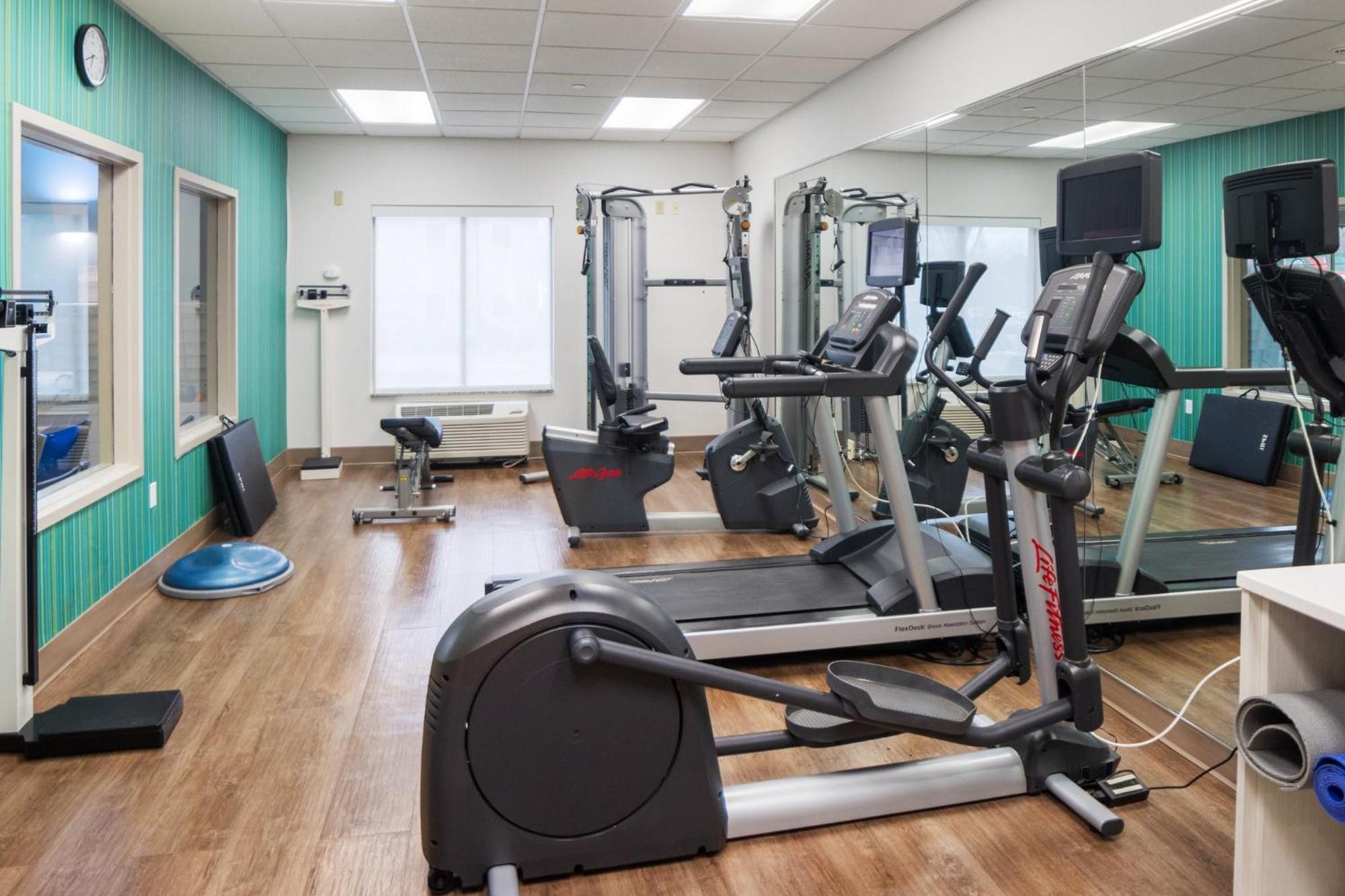 Holiday Inn Express And Suites Stroudsburg-Poconos By Ihg Экстерьер фото