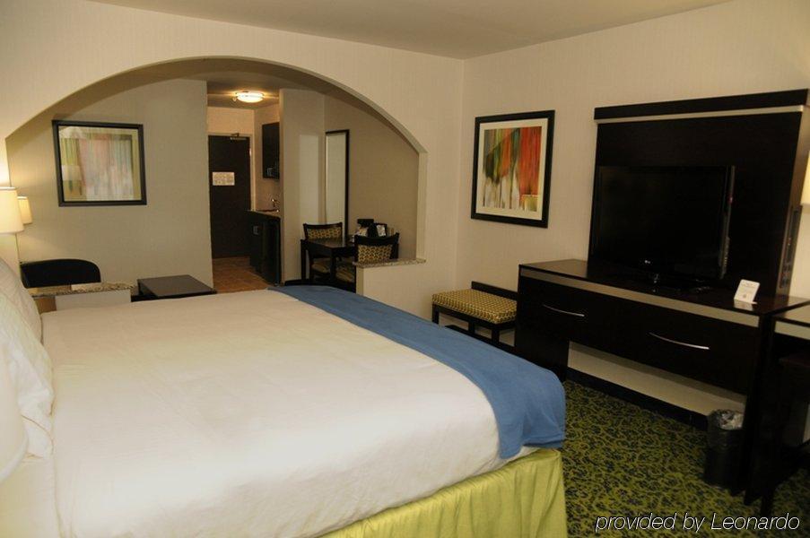 Holiday Inn Express And Suites Stroudsburg-Poconos By Ihg Номер фото