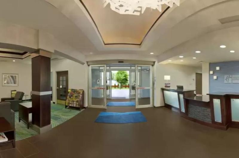 Holiday Inn Express And Suites Stroudsburg-Poconos By Ihg Экстерьер фото